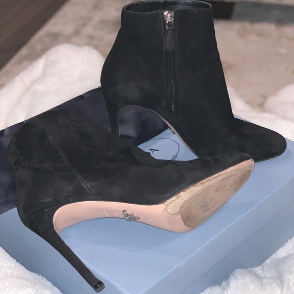Prada booties - Picture 5 of 7